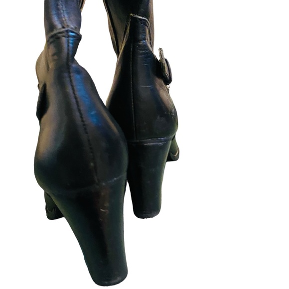 MICHAEL KORS Black Leather Knee High Boots Silver Buckle - Picture 3 of 7